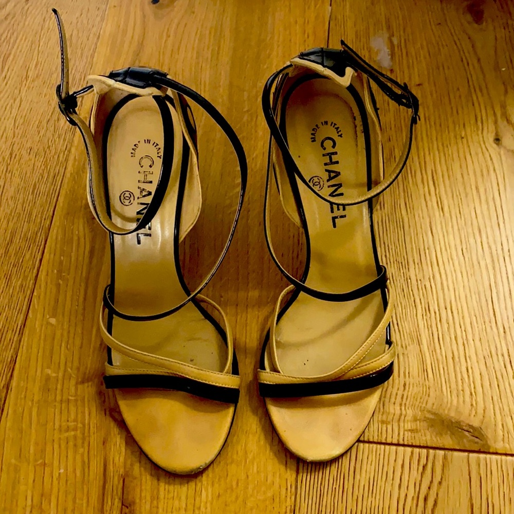 Vintage Chanel sandals - Great condition